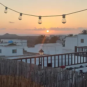 Sunset House , Soo Spagna